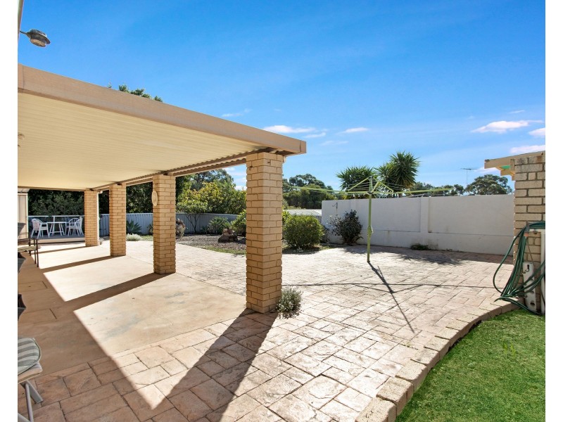 4 Fletcher Way, Mandurah WA 6210