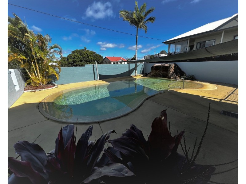 L18 and19, 20 Gympie Road, Tin Can Bay QLD 4580