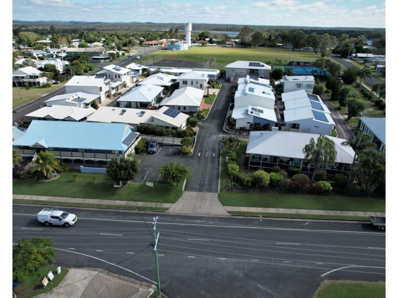 L15, 16 and 17, 20 Gympie Road, Tin Can Bay QLD 4580