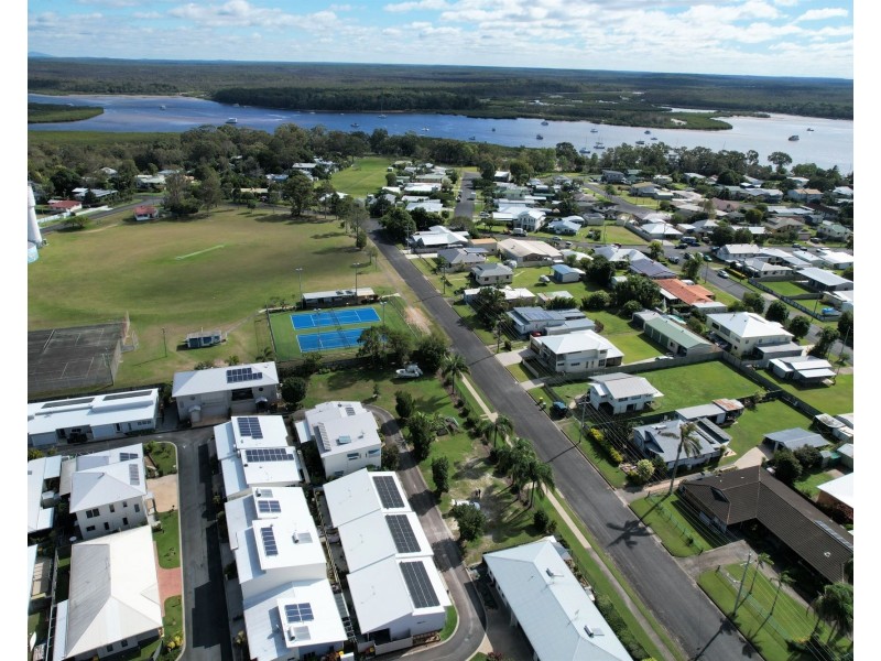 L15, 16 and 17, 20 Gympie Road, Tin Can Bay QLD 4580