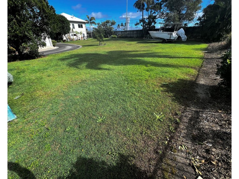 L15, 16 and 17, 20 Gympie Road, Tin Can Bay QLD 4580