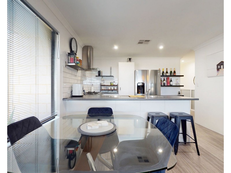 11 Oliveri Street, Sinagra WA 6065