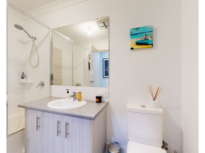 11 Oliveri Street, Sinagra WA 6065