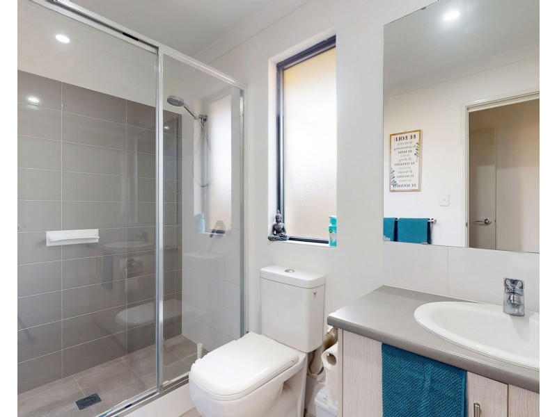 11 Oliveri Street, Sinagra WA 6065