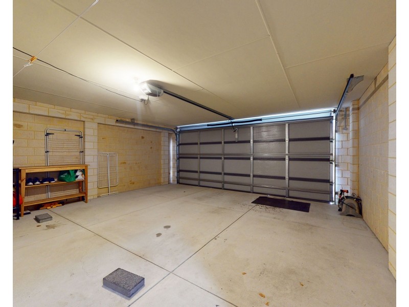 11 Oliveri Street, Sinagra WA 6065