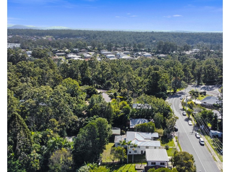 8 Buckland Road, Everton Hills QLD 4053