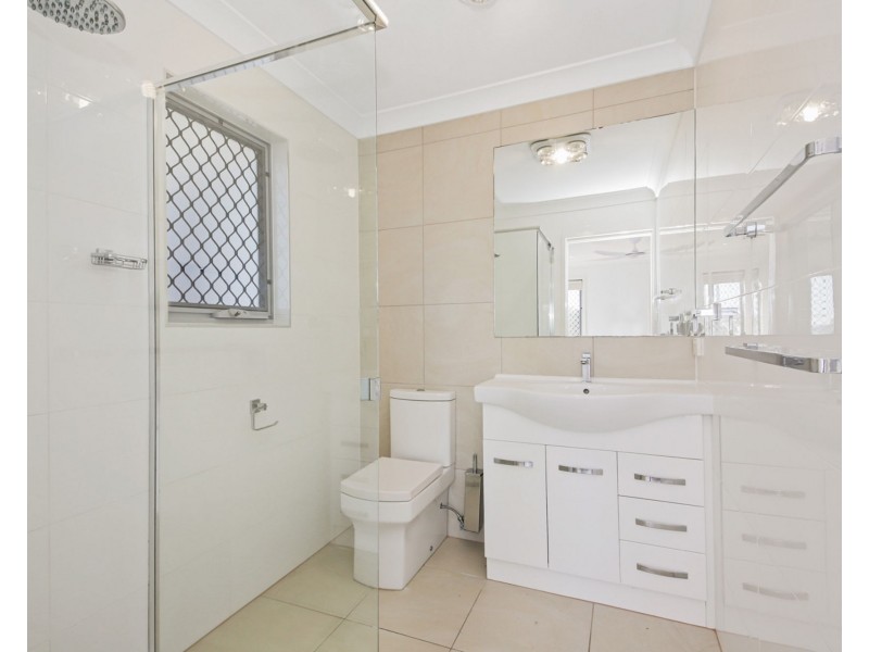 6 Capel Street, Brighton QLD 4017