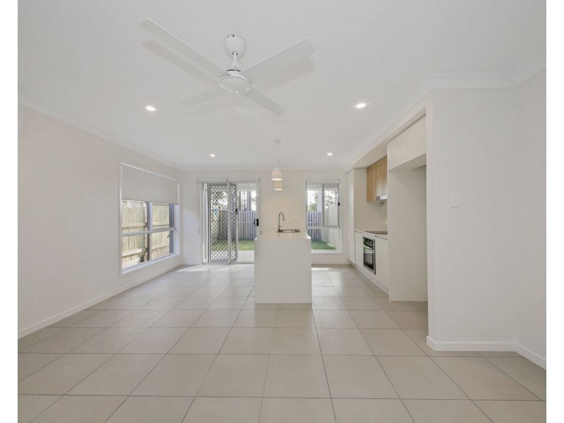 1/62 Pierro Place, Logan Reserve QLD 4133