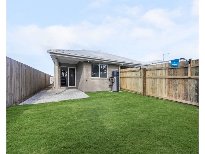 2/62 Pierro Place, Logan Reserve QLD 4133