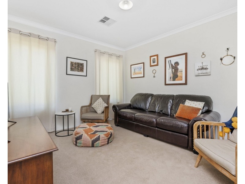 9 Liscombe Crescent, Harrisdale WA 6112