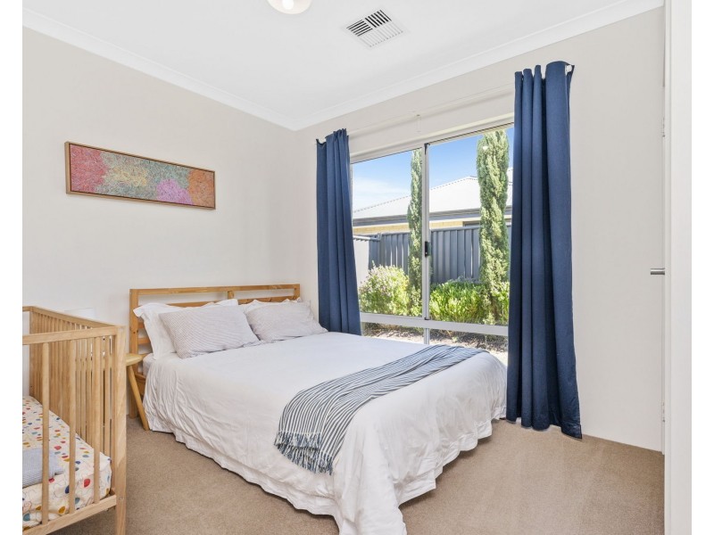 9 Liscombe Crescent, Harrisdale WA 6112