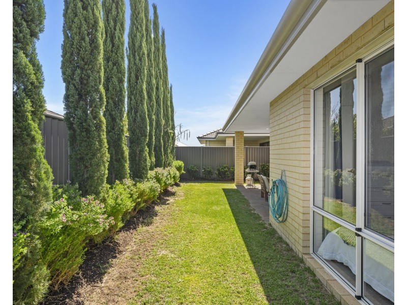 9 Liscombe Crescent, Harrisdale WA 6112