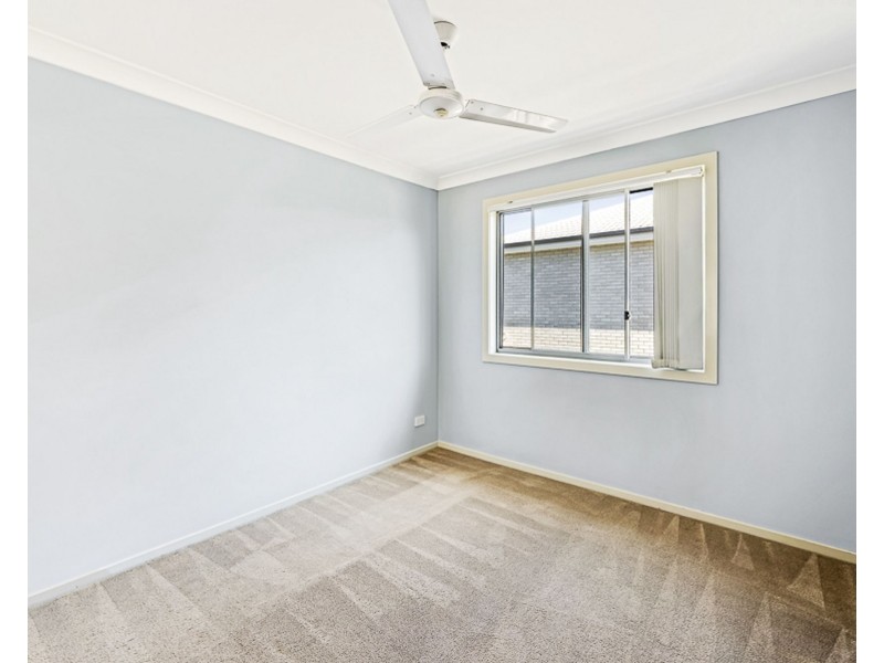 4/11 Pearl Street, Coomera QLD 4209