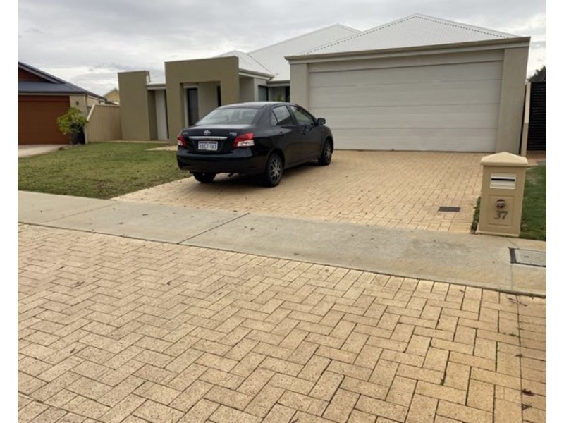 37 Stortford Road, Southern River WA 6110
