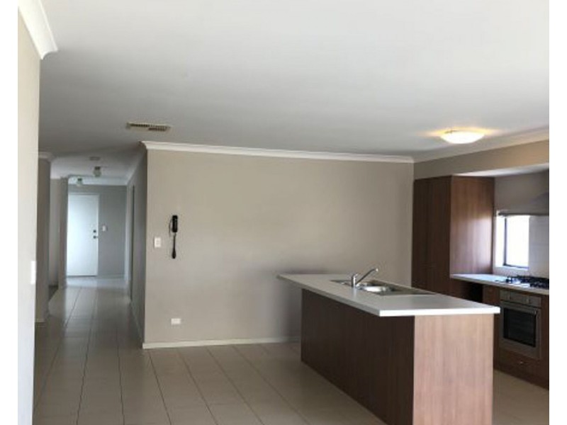 37 Stortford Road, Southern River WA 6110