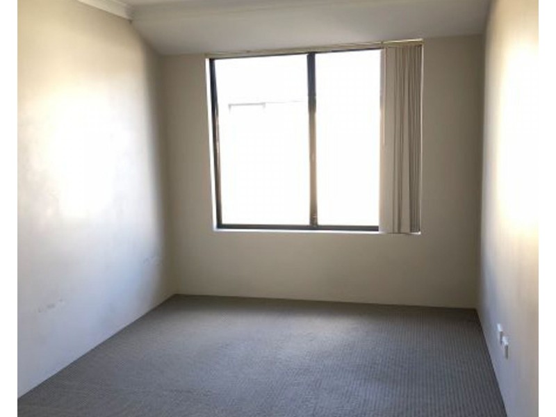 37 Stortford Road, Southern River WA 6110