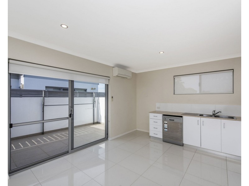 6/285 Knutsford Avenue, Kewdale WA 6105