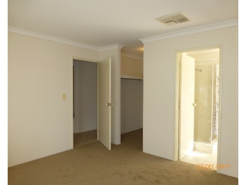 15 Jubaea Court, Canning Vale WA 6155