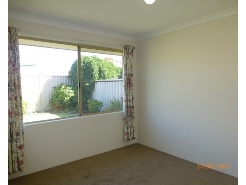 15 Jubaea Court, Canning Vale WA 6155