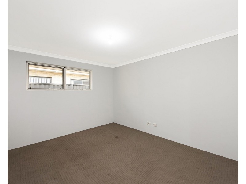 17 Huntington Ave, Wellard WA 6170