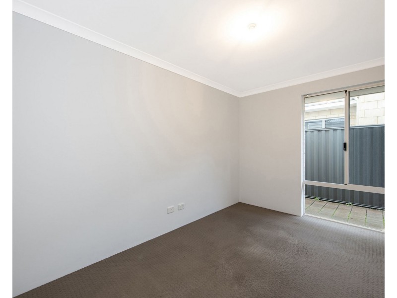 17 Huntington Ave, Wellard WA 6170