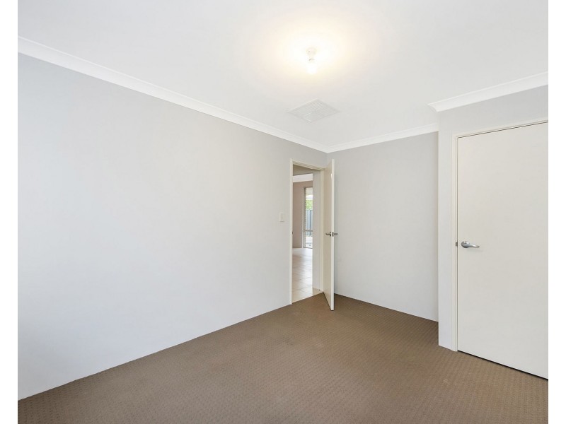 17 Huntington Ave, Wellard WA 6170