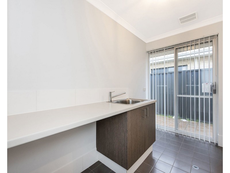 17 Huntington Ave, Wellard WA 6170