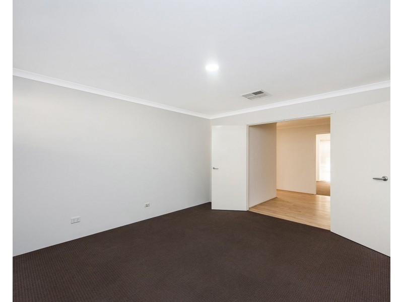 20 Torridge Approach, Piara Waters WA 6112