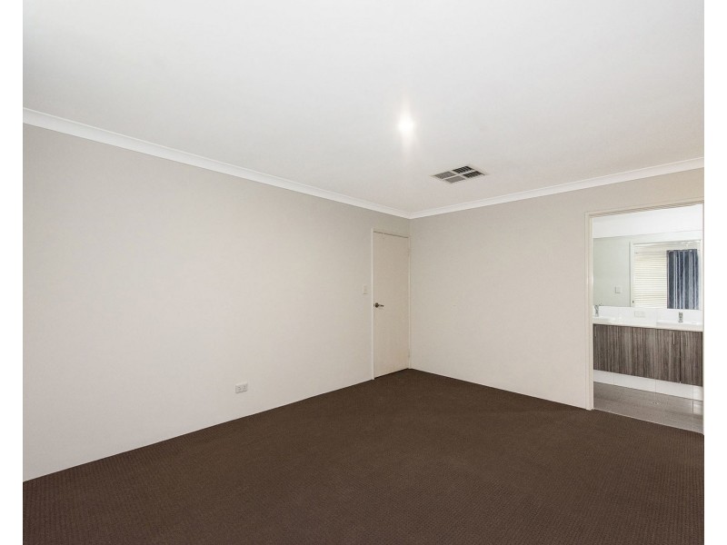 20 Torridge Approach, Piara Waters WA 6112