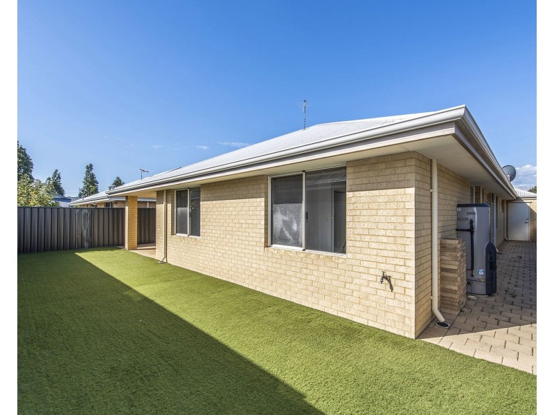 20 Torridge Approach, Piara Waters WA 6112