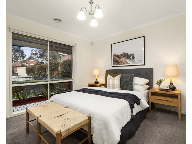 10 Bluestone Court, South Morang VIC 3752