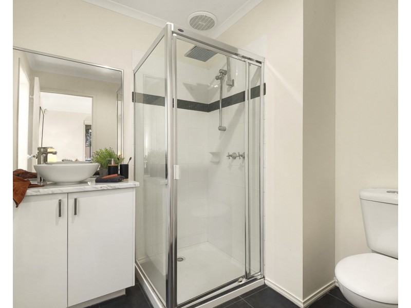 10 Bluestone Court, South Morang VIC 3752