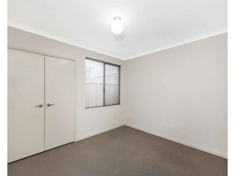 1/201 Boardman Road, Canning Vale WA 6155