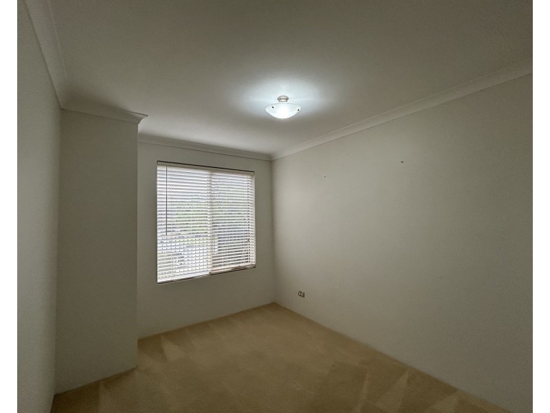 73 Bellas Circuit, Piara Waters WA 6112