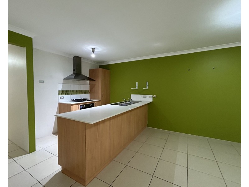 73 Bellas Circuit, Piara Waters WA 6112