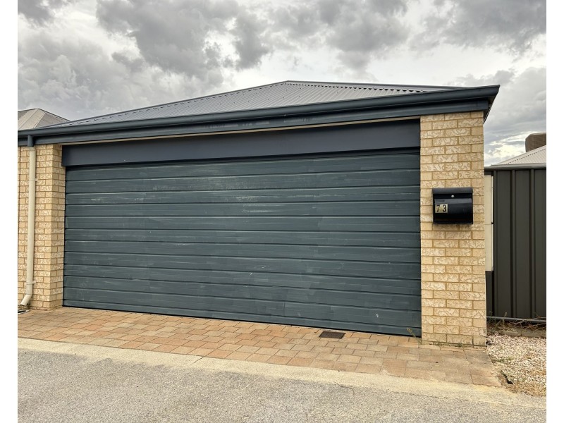 73 Bellas Circuit, Piara Waters WA 6112