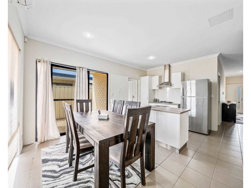 4/173 George Street, Queens Park WA 6107
