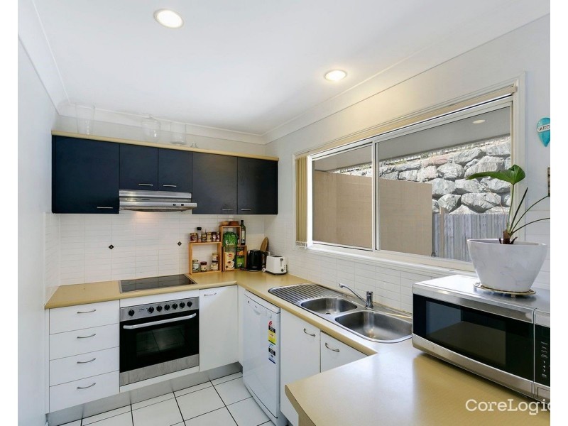 51/31 Archipelago Street, Pacific Pines QLD 4211