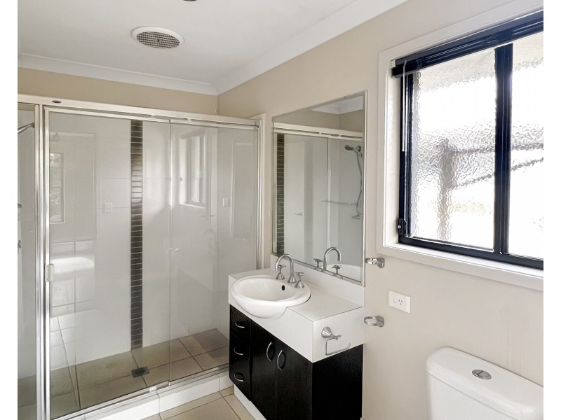 8 Mimosa Street, Ormeau QLD 4208