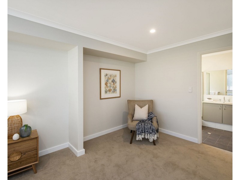 8 Alassio Parade, Secret Harbour WA 6173