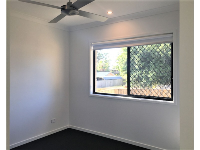 6 Daniell Close, Ripley QLD 4306