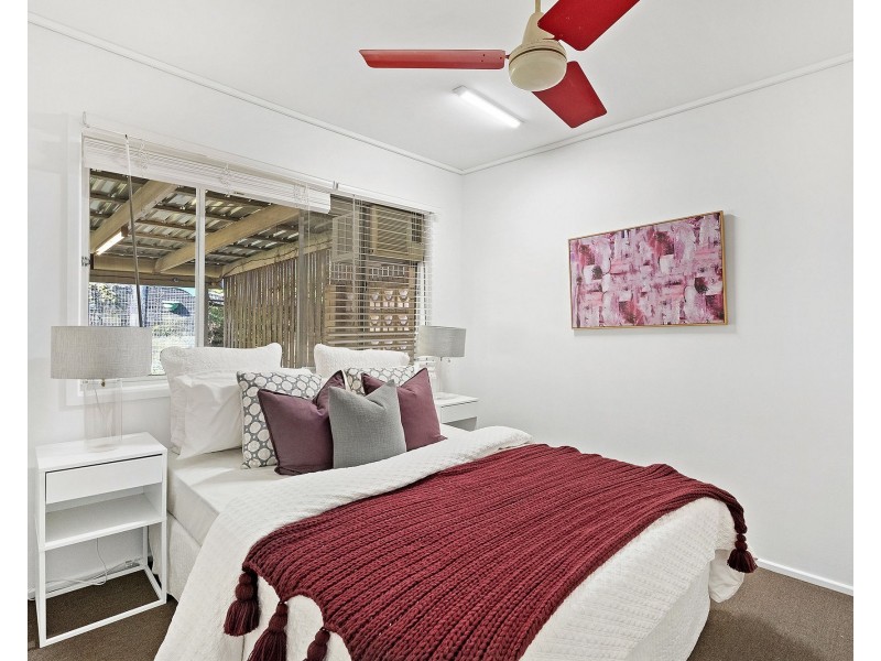 44 Minto Crescent, Arana Hills QLD 4054