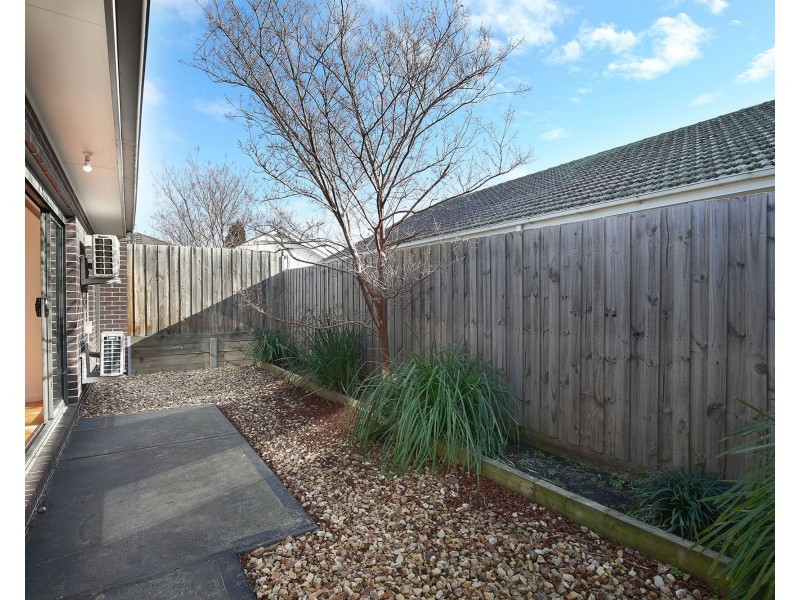 2/1 Archibald Street, Pascoe Vale VIC 3044