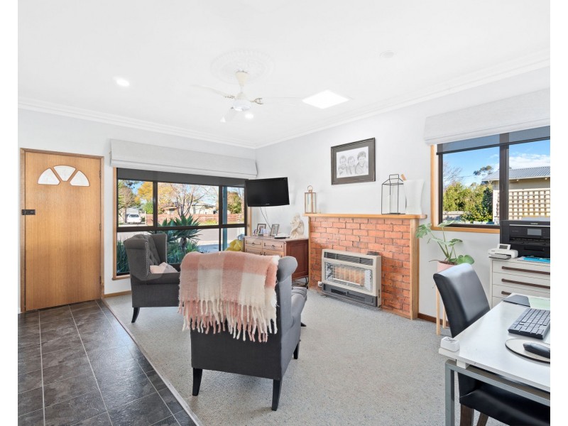 3 Cherry Place Sale, Sale VIC 3850