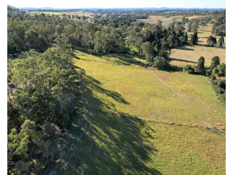 63 Calico Creek Rd, Calico Creek QLD 4570