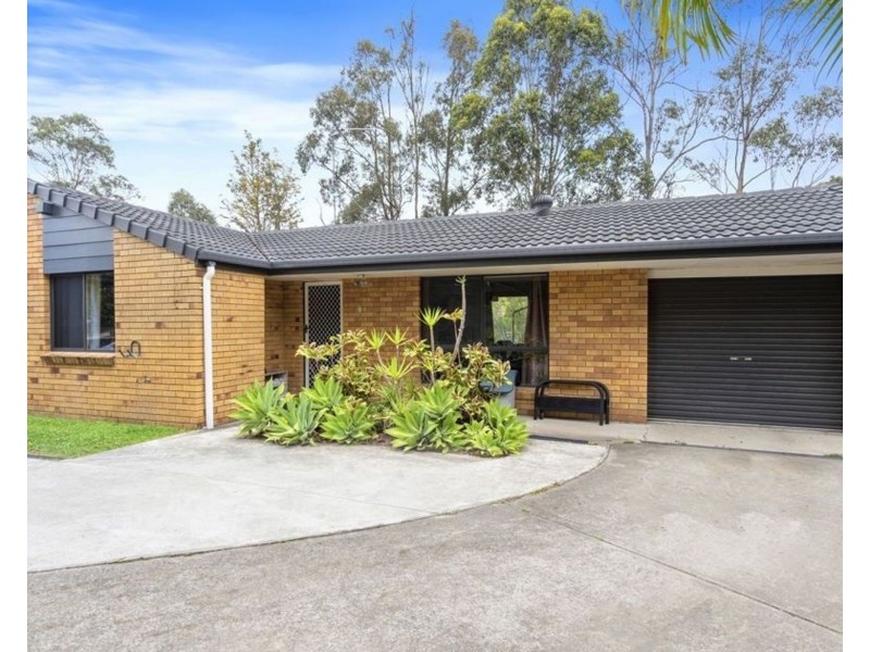 8 Script Court, Oxenford QLD 4210