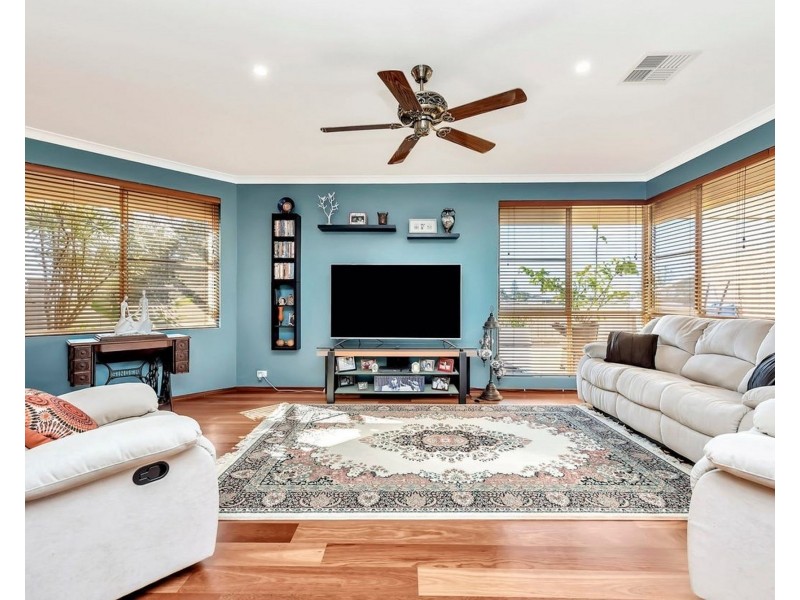 6/13 Allan Place, Halls Head WA 6210