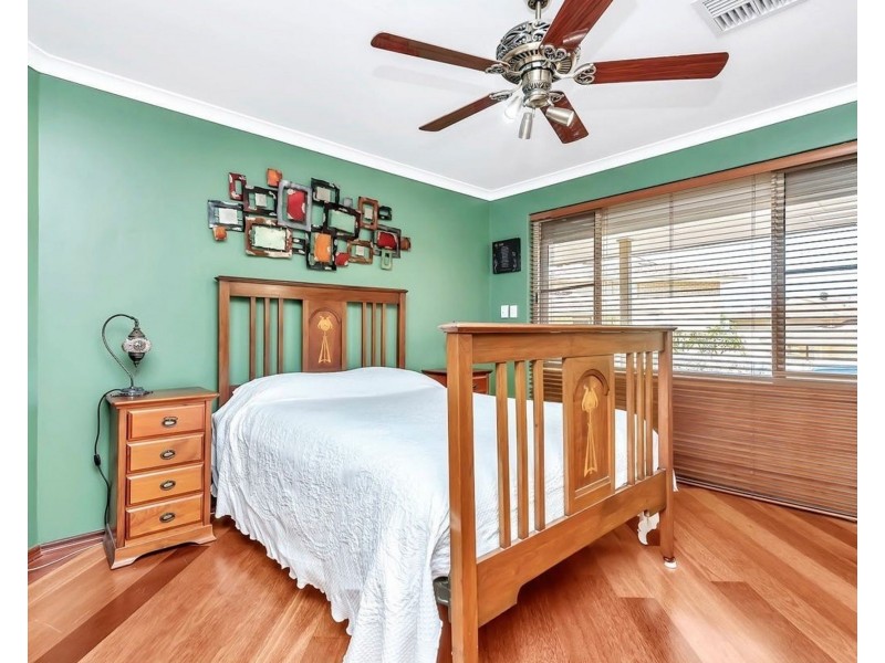 6/13 Allan Place, Halls Head WA 6210