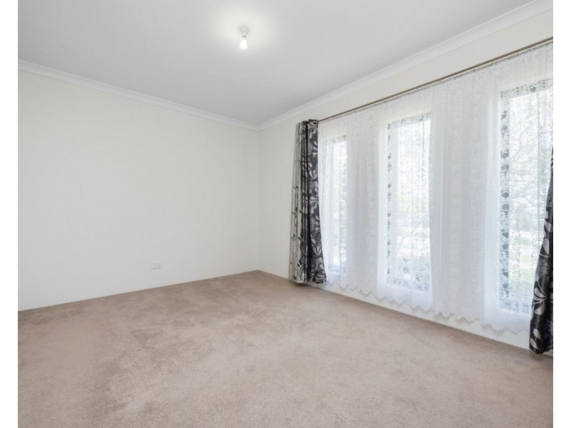 29 Broadstone Vista, Meadow Springs WA 6210