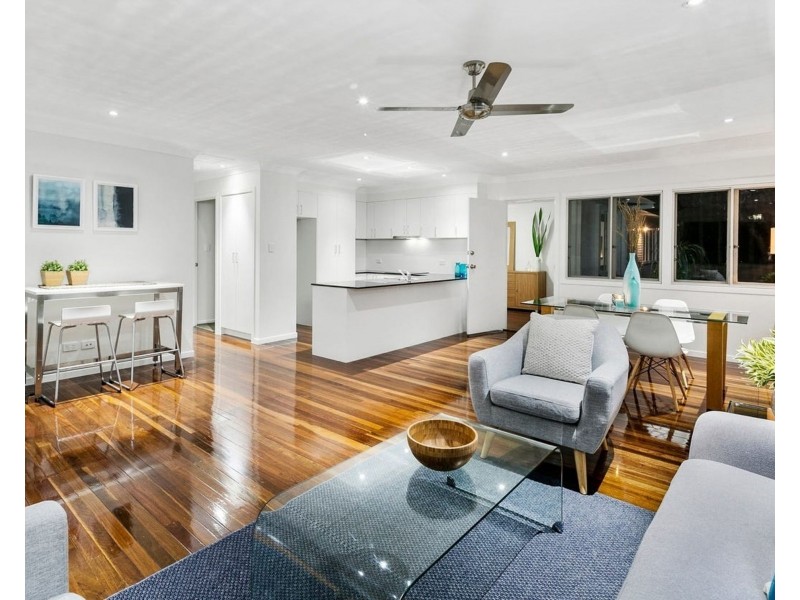 50 Galsworthy Street, Holland Park West QLD 4121